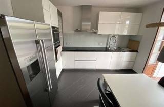 Wohnung mieten in 67346 Speyer, Schöne renovierte Altbauwohnung mit überdachten Balkon und Einbauküche