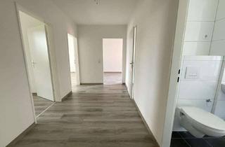 Wohnung mieten in Popenser Straße 20, 26603 Aurich, 3-Zimmer-Wohnung mit Balkon in Aurich-Popens!