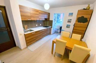 Wohnung mieten in Ebenland, 78554 Aldingen, Geschmackvolle, vollständig renovierte 2-Zimmer-Wohnung mit Balkon und Einbauküche in Aldingen