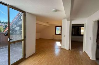 Wohnung mieten in 72574 Bad Urach, Helle, freundliche 2-Zimmer DG Wohnung mit Balkon