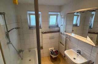 Wohnung mieten in 61250 Usingen, Helle 3-Zimmer-Wohnung mit Balkon, Tageslichtbad & Gäste-WC