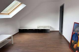 Wohnung mieten in 76744 Wörth, Gemütliche 3 Zi.- DG-Wohnung mit großer Wohnküche