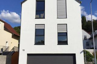 Wohnung mieten in Darmstädter Straße 19, 64673 Zwingenberg, Neuwertige 4-Zimmer Maisonette-Wohnungen mit eigenem Garten