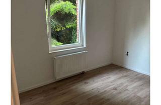 Wohnung mieten in Bergweg 999, 48607 Ochtrup, Erstbezug nach Sanierung: freundliche 3-Zimmer-Wohnung mit Garten und Garage in Ochtrup