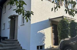 Wohnung mieten in Friedrichstraße 26, 71334 Waiblingen, Altbau nach energ. Sanierung: schöne 3,5-Zimmer-Altb.Wohnung EBK, Balkon in Waiblingen