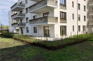 Wohnung mieten in Marie-Deubler-Str. 10-16, 82061 Neuried, Exklusive 3-Zimmer-EG-Wohnung mit EBK und Balkon in Neuried