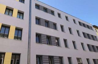 Wohnung mieten in Albert-Schmidt-Straße, 06110 Halle, Modernes Wohnerlebnis über zwei Etagen – mit Dachterrasse, Klimaanlage, HWR & 3 Bädern!