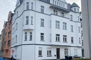 Wohnung mieten in Klopstockstr. 10, 58089 Vorhalle, Dachgeschosswohnung mit prachtvollem Ausblick über Hagen. 58 m² komplett saniert, provisionsfrei!