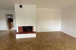 Wohnung mieten in Am Hochweg, 91550 Dinkelsbühl, Schöne Wohnung in renoviertem Haus mit großen Garten