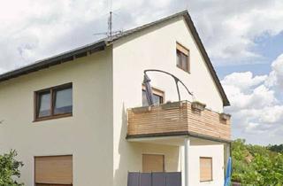 Wohnung mieten in Meisenweg, 90602 Pyrbaum, Sonnige 4-Zimmerwohnung in freistehendem 2-Familienhaus mit großem Gartenanteil & Garage in Pyrbaum