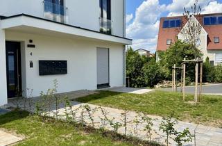 Wohnung mieten in Am Sandberg, 92277 Hohenburg, Exklusive 4-Zimmer-Wohnung mit Loggia und Designerbad!