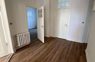 Wohnung mieten in 18273 Güstrow, Schöne und modernisierte 4-Zimmer-Wohnung mit gehobener Innenausstattung mit Balkon in Güstrow