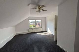 Wohnung mieten in 31303 Burgdorf, Schöne Dachgeschosswohnung in Schillerslage
