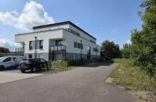 Wohnung mieten in Am Alten Rot-Weiß-Sportplatz, 52477 Alsdorf, barrierefreie Neubauwohnung mit Terrasse