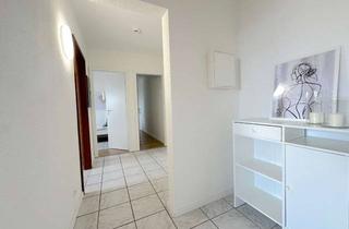 Wohnung mieten in Ben-Gurion-Ring 64, 60437 Nieder-Eschbach, Charmante 3er-Wohngemeinschaft mit Balkon in Frankfurt am Main