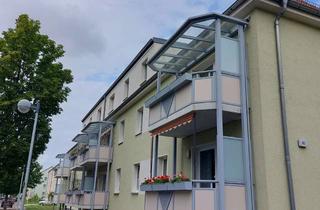 Wohnung mieten in Albertstraße 41, 04420 Markranstädt, Wohnen in Markranstädt - Großzügige 3-Raum Dachgeschoss mit Einbauküche