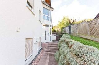 Wohnung mieten in Hechinger Weg 14, 72160 Horb, Schöne, 3-Zimmer-Wohnung, EBK, Tageslichtbad, separates-WC, Garage und Stpl. i. Fr.!