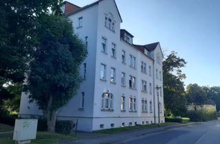 Wohnung mieten in 02763 Zittau, Selbstrenovierer aufgepasst: Hochparterre-Altbau, zentral und ruhig!