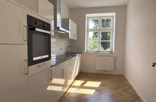 Wohnung mieten in Walter-Krämer-Str. 17E, 38642 Goslar, Helle und einladende Wohnung mit großem Balkon, EBK, Parkett, Naturstein u.v.m.