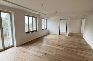 Wohnung mieten in Nordstrand 500, 18609 Binz, Einzigartige 3,5-Zimmer-Wohnung mit privater Sauna, Balkon und Meerblick!