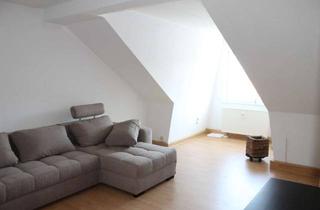 Wohnung mieten in Friedrich-Schneider-Straße 65, 06844 Innenstadt, ***Attraktive 3-Raum-Dachgeschosswohnung***