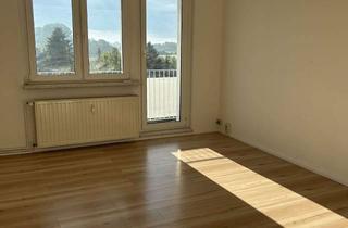 Wohnung mieten in Goethestraße 17, 39649 Mieste, ++ 4-RAUMWOHNUNG mit Balkon- RENOVIERT ++