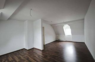 Wohnung mieten in Nordstraße 15, 04567 Kitzscher, SINGLEWOHNUNG im DACHGESCHOSS