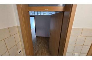 Wohnung mieten in Albert-Schweitzer-Straße 18, 54329 Konz, Helle 3-Zimmer-Wohnung mit Balkon in Konz - Ideal für Familien!