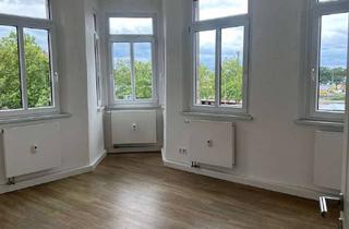 Wohnung mieten in 90762 Fürth, Stilvolle 2-Zimmer-Altbauwohnung in der Fürther Südstadt