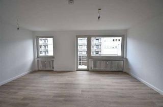 Wohnung mieten in Stöckmannstraße 48, 46045 Altstadt-Mitte, Zentrale Lage! Saniertes Apartment mit Balkon in OB-City