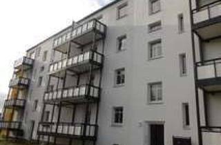 Wohnung mieten in Paul-Rohland-Str. 12, 06712 Zeitz, kleine feine und helle Wohnung im Dachgeschoss