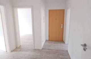 Wohnung mieten in Borstschewstraße 17, 18507 Grimmen, Bezugsfertig!!! Tolle 4-Raum-Wohnung im Grünen von Grimmen mit Balkon