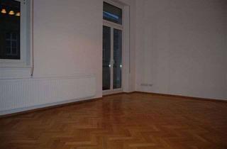 Wohnung mieten in 97688 Bad Kissingen, Großzügige 2,5 - Zimmeraltbauwohnung mit Einbauküche und Balkon mitten in der Stadt
