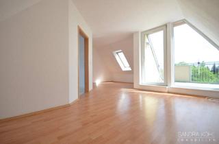 Wohnung mieten in Turmstraße 60, 06842 Innenstadt, Charakteristische 3,5-Raum-Wohnung mit Dachterrasse und Tageslichtbad