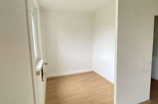 Wohnung mieten in Ottendorfer Hang, 09661 Hainichen, Gemütliche Wohnung mit Balkon & cleveren Grundriss