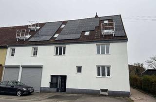 Wohnung mieten in Dautmerger Straße 21, 72355 Schömberg, Erstbezug nach Sanierung mit Balkon und EBK: Geschmackvolle 3-Zimmer-Wohnung in Schömberg