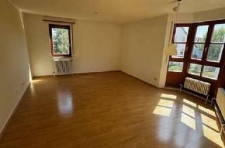 Wohnung mieten in Eichendorffweg, 71116 Gärtringen, Top gepflegte 2 Zi.-Wohnung mit EBK, 2x Balkon, neuem Bad sowie TG-Platz in Gärtringen, WM ca.980€
