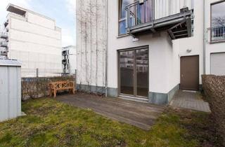 Wohnung mieten in Tieckstraße 24, 10115 Mitte, Berlin Mitte! Großzügige 2-Zimmerwohnung mit Kamin, EBK, Terrasse und Gartenanteil (VH HP rechts)