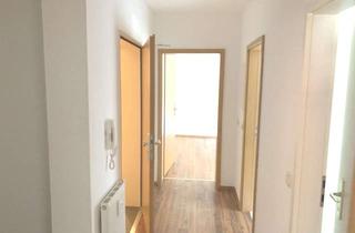 Wohnung mieten in Lichtetalstr. 80, 98744 Unterweißbach, 3- Raum-Wohnung mit Balkon in Unterweißbach