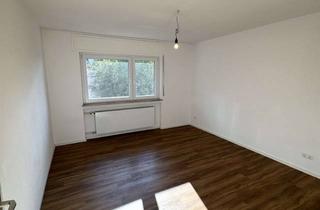 Wohnung mieten in 76646 Bruchsal, Helle kernsanierte 4 Zimmer Wohnung mit Balkon