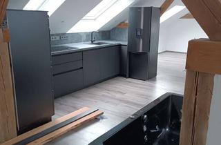 Wohnung mieten in Vestenberger Straße 12, 91580 Petersaurach, Erstbezug mit EBK: Stilvolle 2-Raum-DG-Wohnung mit gehobener Innenausstattung in Petersaurach