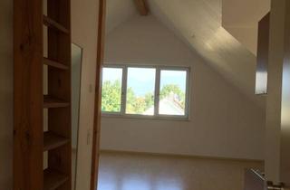 Wohnung mieten in 79395 Neuenburg, Helle 2-Zimmer Dachgeschosswohnung in Neuenburg am Rhein