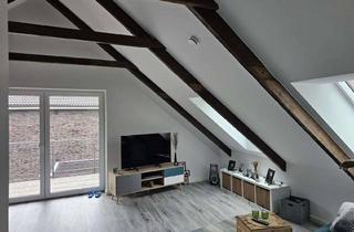 Wohnung mieten in 25899 Niebüll, Geschmackvolle 2,5-Zi-DG-Wohnung mit gehobener Innenausstattung mit EBK in Niebüll