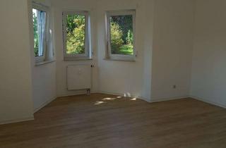 Wohnung mieten in 35091 Cölbe, Helle 56qm 2-Zimmer-Wohnung mit Abstellraum und eigenem Parkplatz in ruhiger Lage zu vermieten