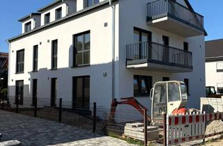 Wohnung mieten in Hölderlinstraße, 75045 Walzbachtal, Neuwertige Wohnung mit vier Zimmern und Balkon in Walzbachtal