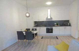 Wohnung mieten in Peter-Göring-Straße 12, 15344 Strausberg, Geschmackvolle, modernisierte 1,5-Raum-Wohnung mit Balkon und EBK in Strausberg