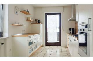 Wohnung mieten in Kirchweg 8c, 33181 Bad Wünnenberg, 4 Zimmer, Einbauküche, Bad, Gäste-WC, 2 Balkone, im 1. OG in Bad Wünnenberg-Haaren