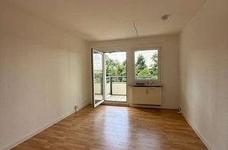 Wohnung mieten in Zwönitzer Straße 12, 09366 Stollberg, Helle 1-Raumwohnung mit Balkon / WE 18