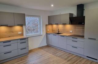 Wohnung mieten in Engländerstraße 14, 63825 Sommerkahl, Helle 3-Zimmer-Wohnung im 1. OG mit Balkon+Garten+EBK