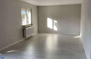 Wohnung mieten in 97953 Königheim, Vollständig renovierte 2,5-Zimmer-Wohnung mit Balkon und Einbauküche in Königheim-Brehmen